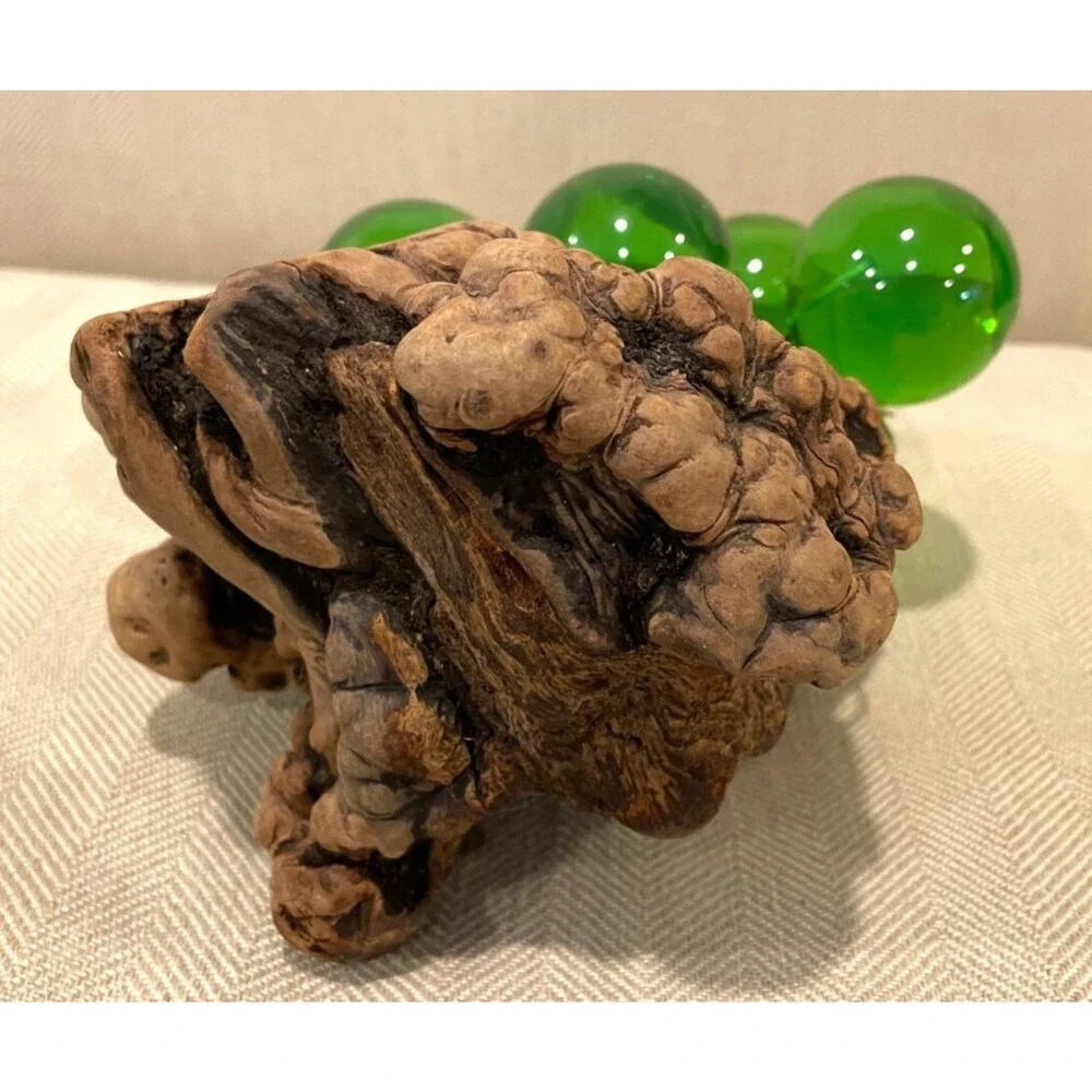 RARE Vintage Large Green Lucite Grape Cluster on Driftwood Burl Wood 8